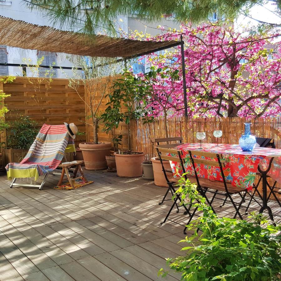 Little House With A Large Roof Garden In The City Center Marseille Exterior photo