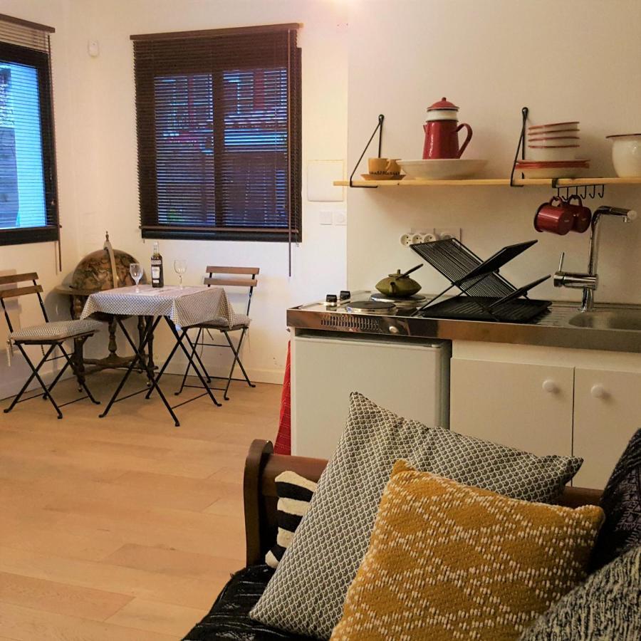 Little House With A Large Roof Garden In The City Center Marseille Exterior photo